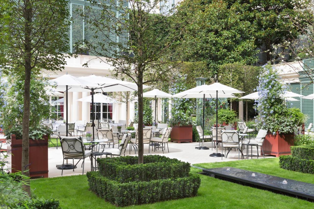 Le Bristol Paris - An Oetker Collection Hotel Екстериор снимка