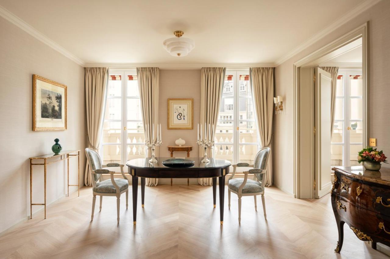 Le Bristol Paris - An Oetker Collection Hotel Екстериор снимка