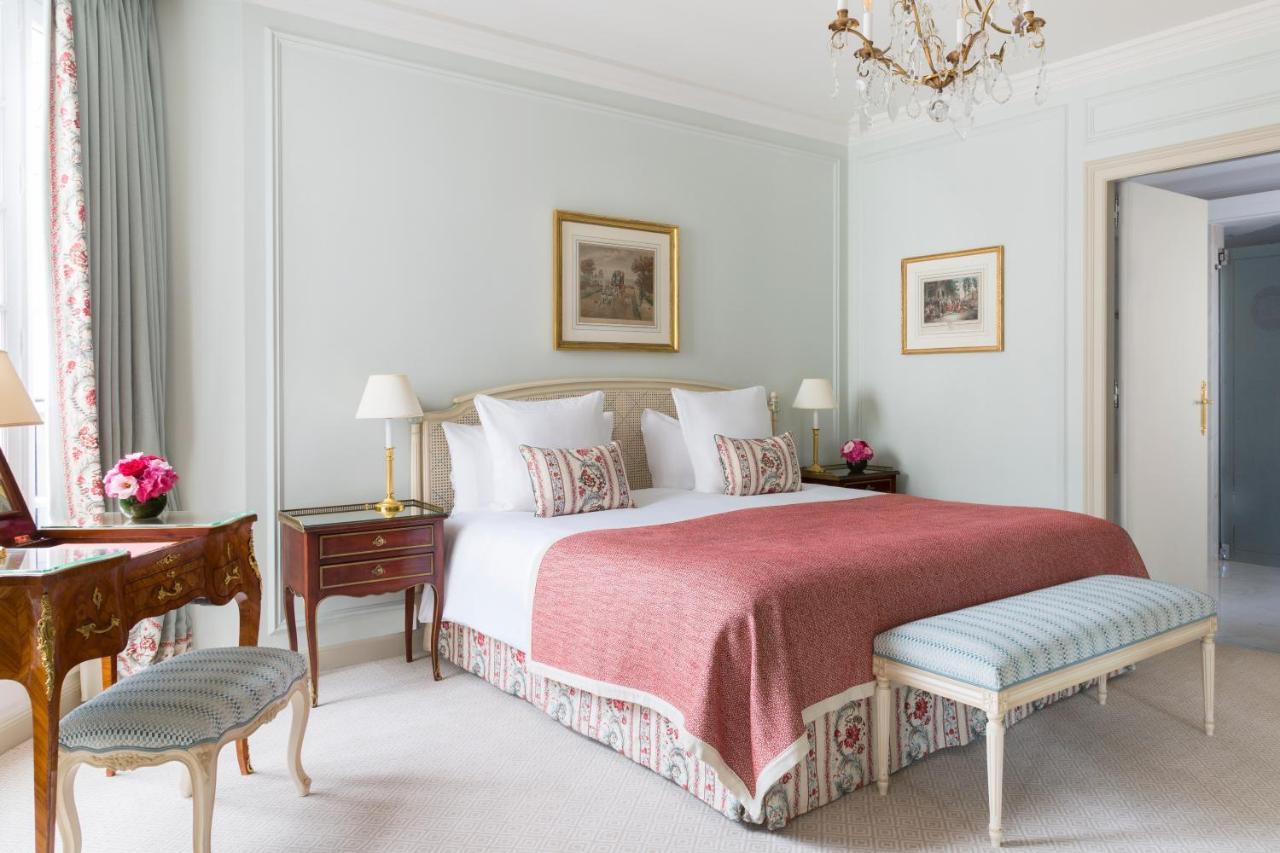 Le Bristol Paris - An Oetker Collection Hotel Екстериор снимка