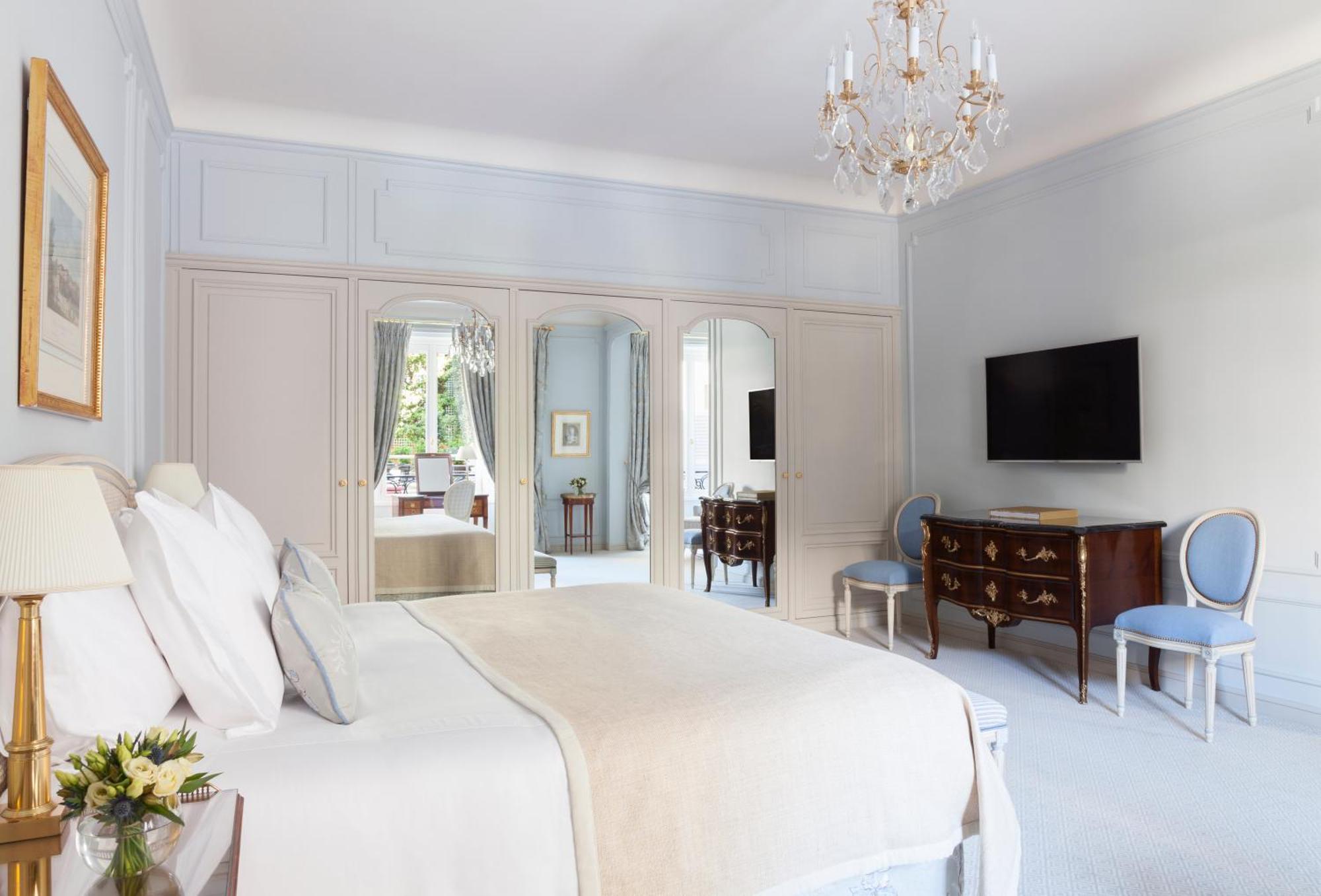 Le Bristol Paris - An Oetker Collection Hotel Екстериор снимка